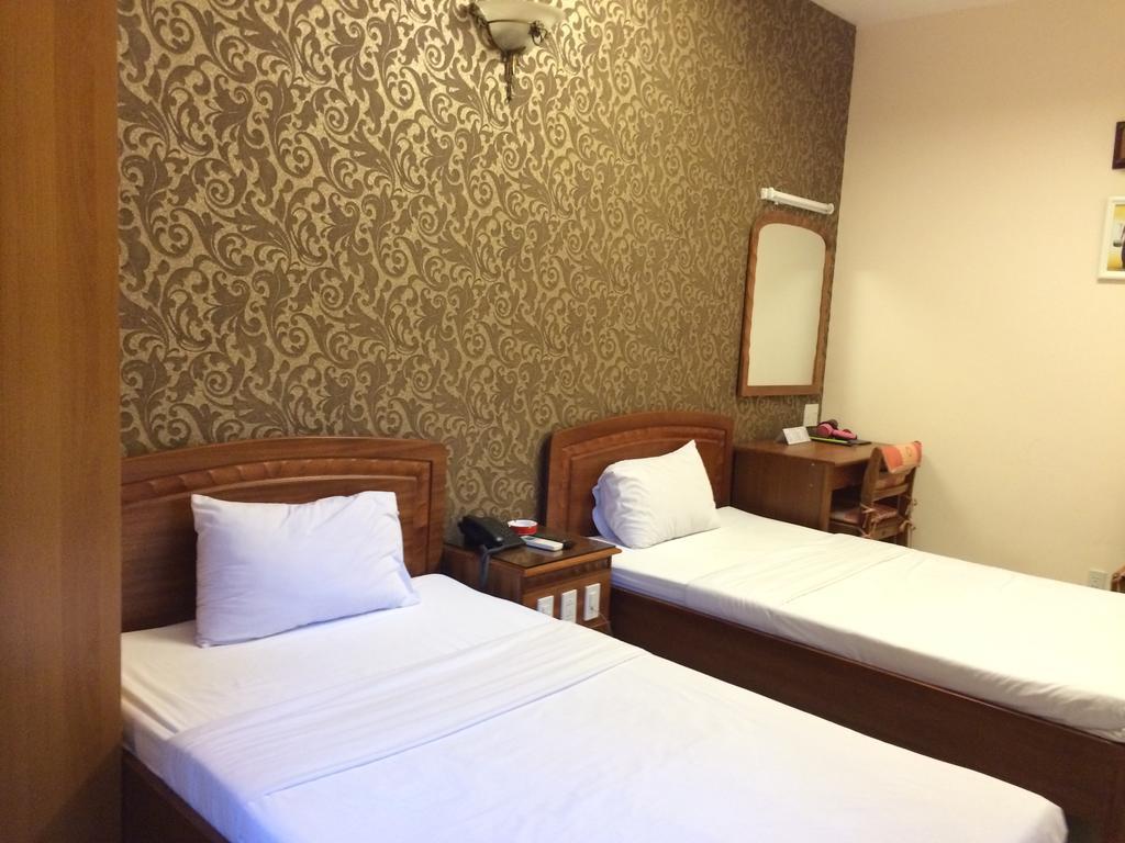 הו צ'י מין סיטי Vien Ngoc Xanh Hotel 1 מראה חיצוני תמונה