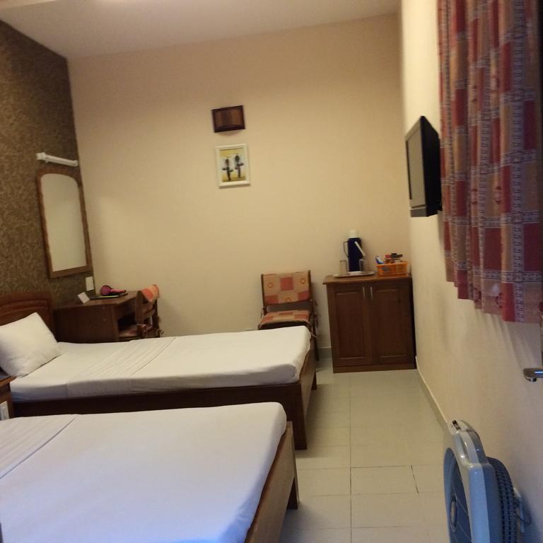 הו צ'י מין סיטי Vien Ngoc Xanh Hotel 1 מראה חיצוני תמונה