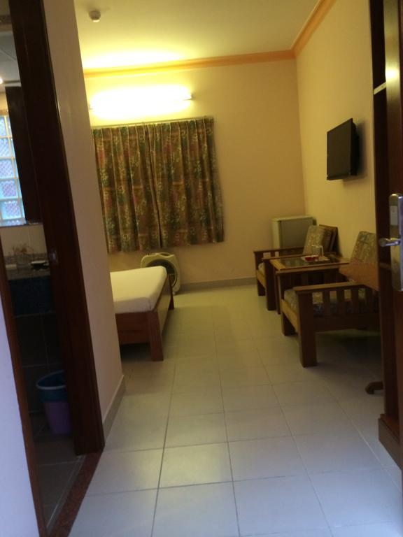 הו צ'י מין סיטי Vien Ngoc Xanh Hotel 1 מראה חיצוני תמונה